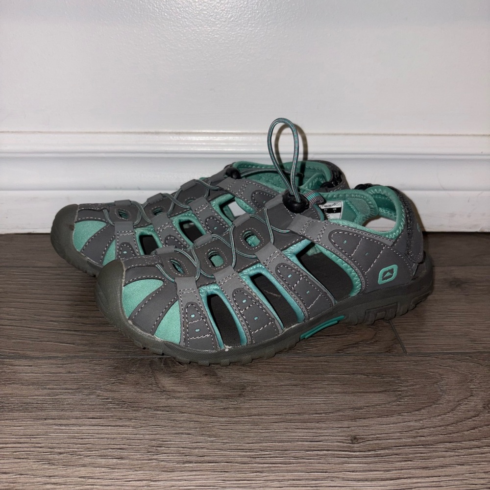 Women's Outbound Hiking Sandals